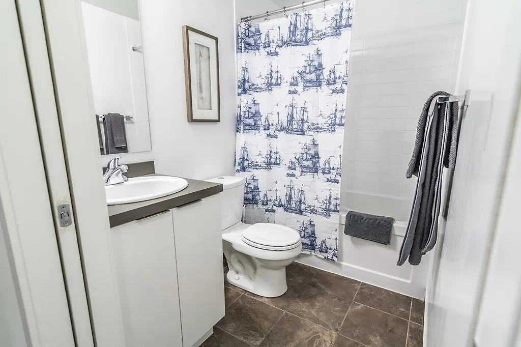 Apartment Aoc Suites - Two Bedroom Condo - City/Cn Tower View