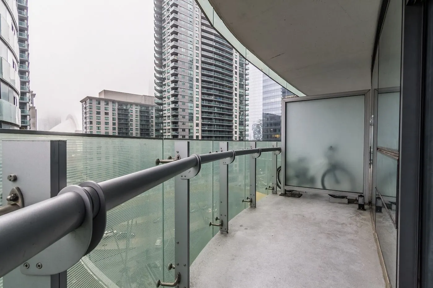 Apartment Aoc Suites - Two Bedroom Condo - City/Cn Tower View