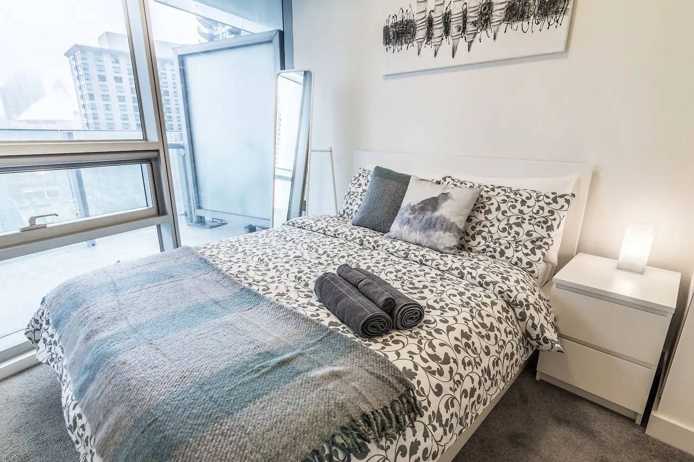 Aoc Suites - Two Bedroom Condo - City/Cn Tower View Toronto 0*,  Kanada